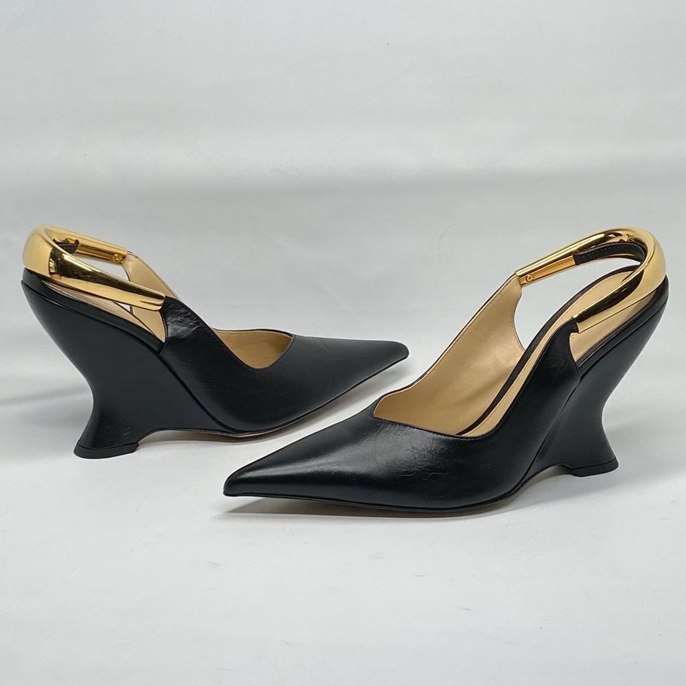 Bottega Veneta Punta 100 Leather Slingback Pumps size 37